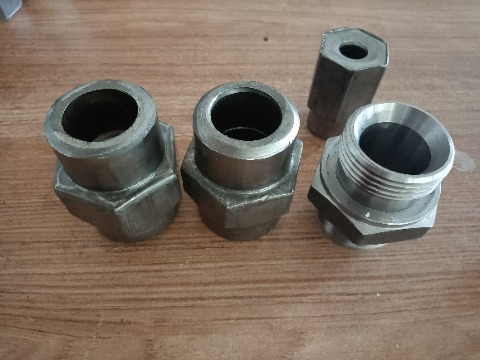 异型件接头生产